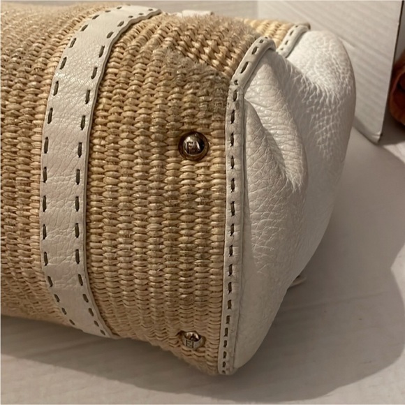 Authentic FENDI Raffia/Leather Bag - Picture 6 of 9